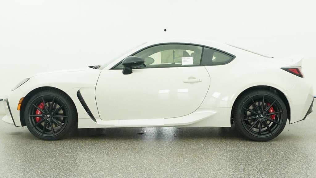 2026 Toyota GR86 Premium MT