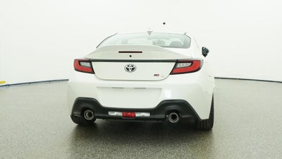 2026 Toyota GR86 Premium MT