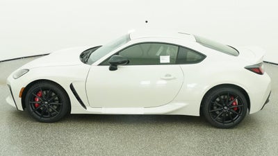 2026 Toyota GR86 Premium MT