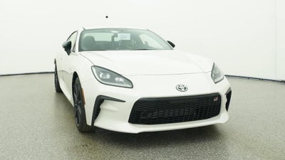 2026 Toyota GR86 Premium MT