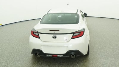 2026 Toyota GR86 Premium MT