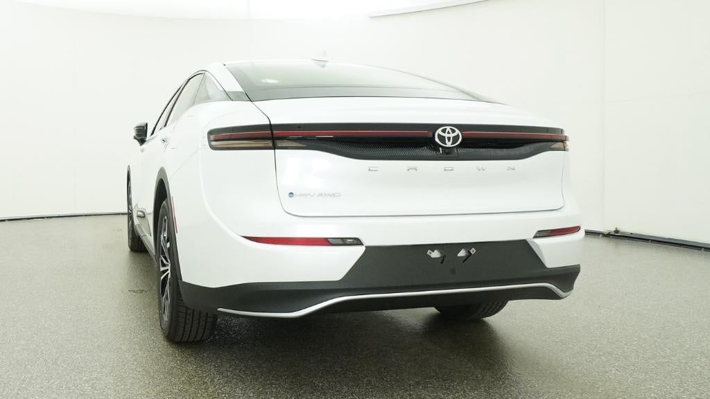 2026 Toyota Toyota Crown XLE