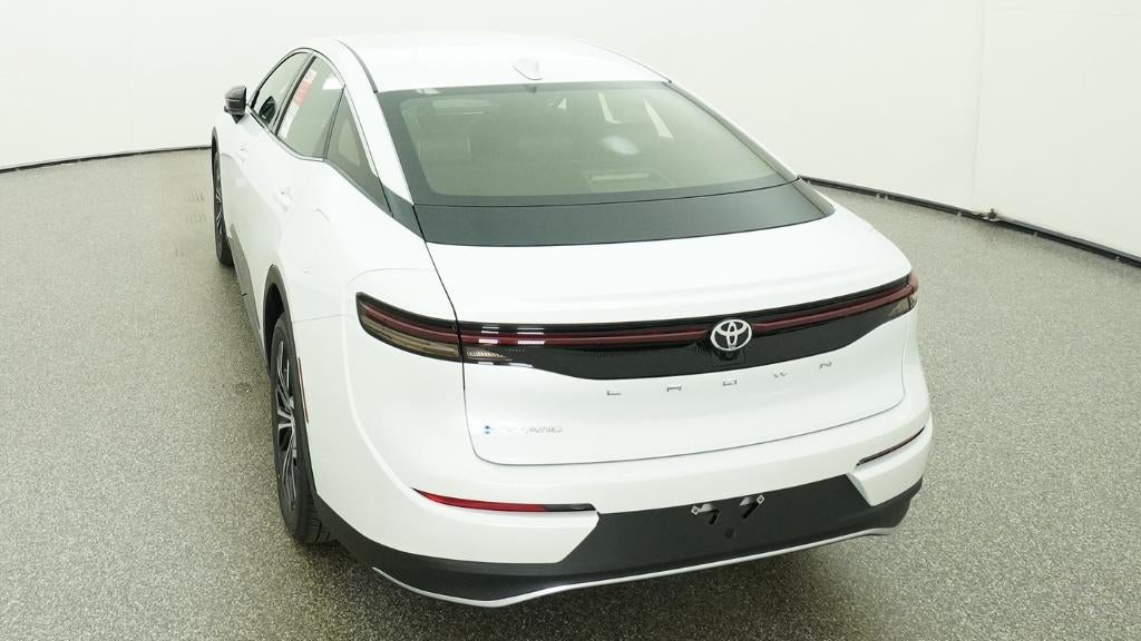2026 Toyota Toyota Crown XLE