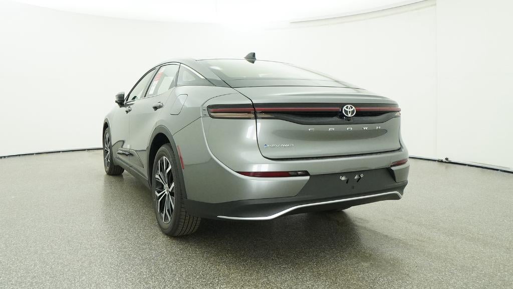 2026 Toyota Toyota Crown XLE