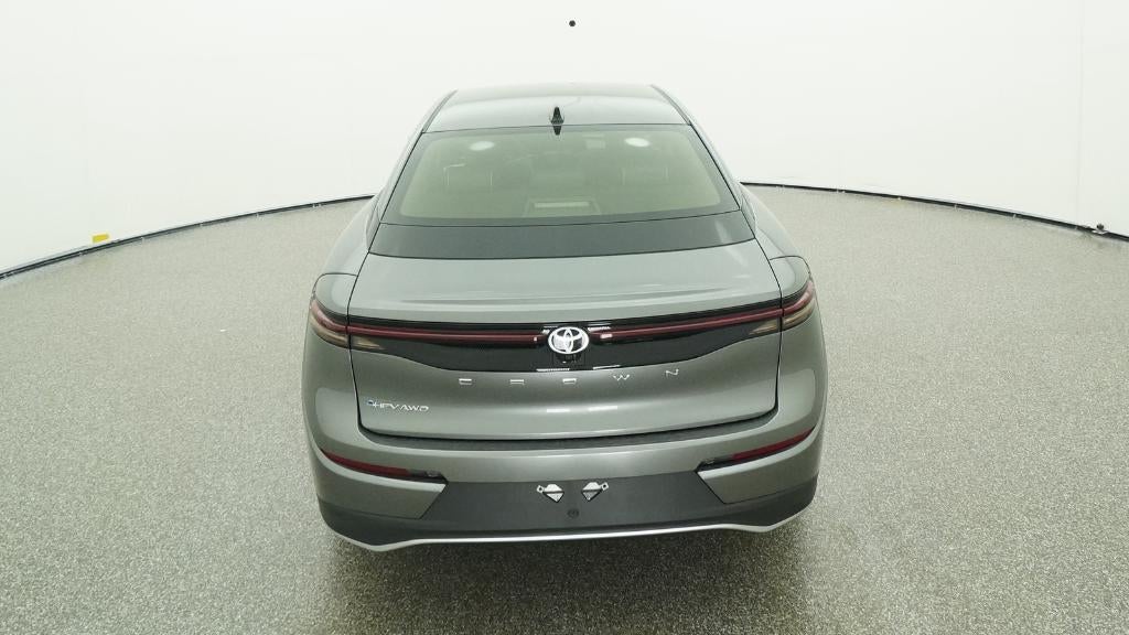 2026 Toyota Toyota Crown XLE