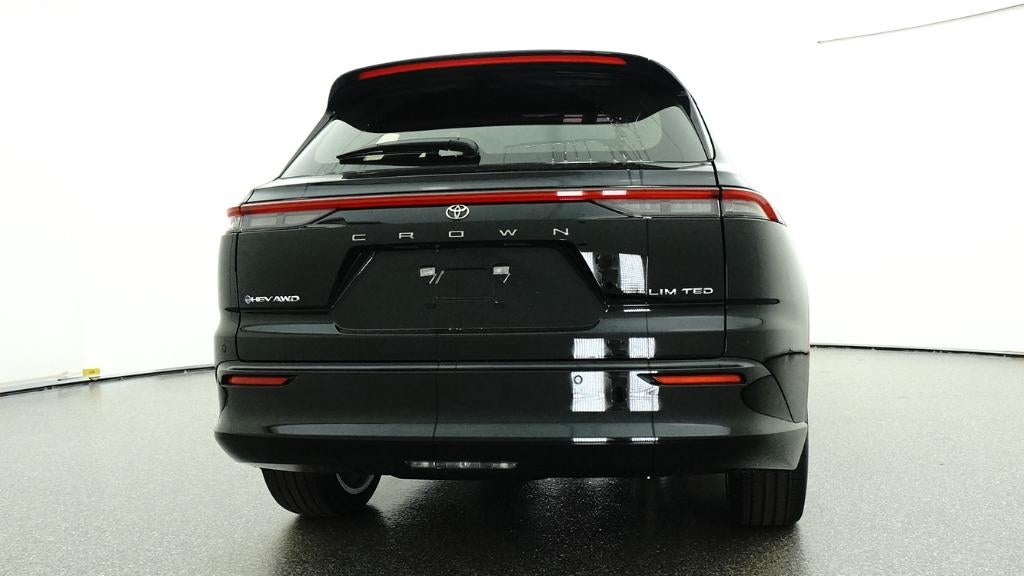 2026 Toyota Toyota Crown Signia Limited