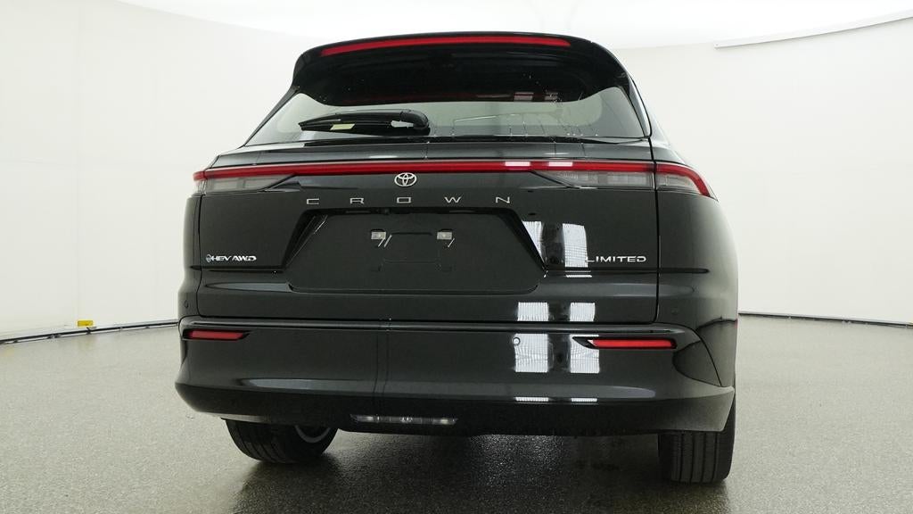 2026 Toyota Toyota Crown Signia Limited