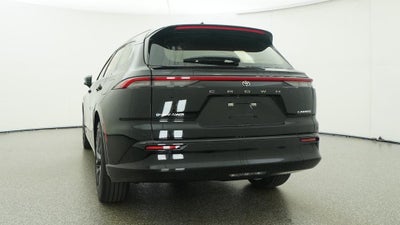 2026 Toyota Toyota Crown Signia Limited