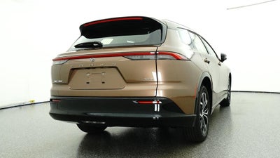 2026 Toyota Toyota Crown Signia XLE