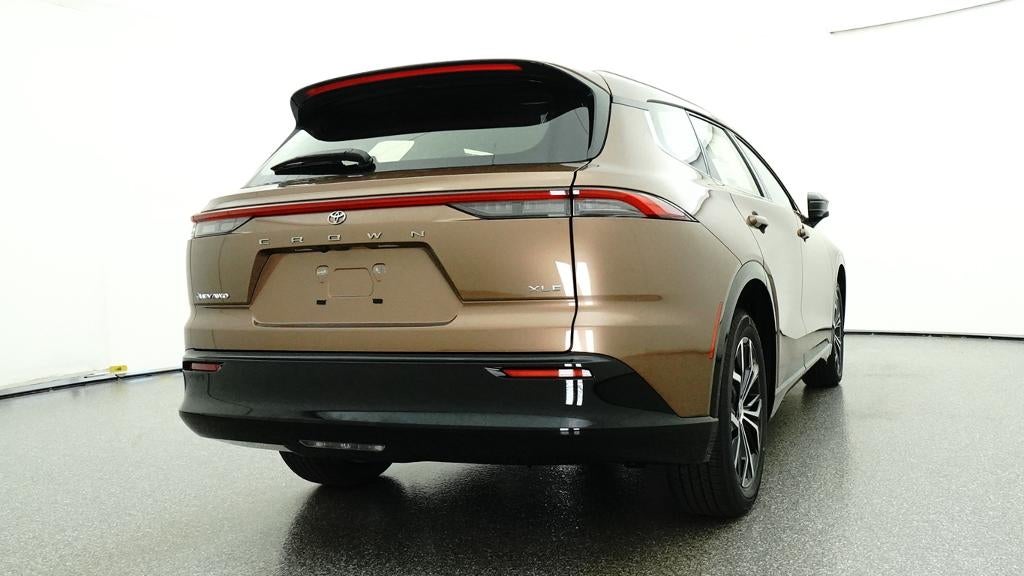 2026 Toyota Toyota Crown Signia XLE