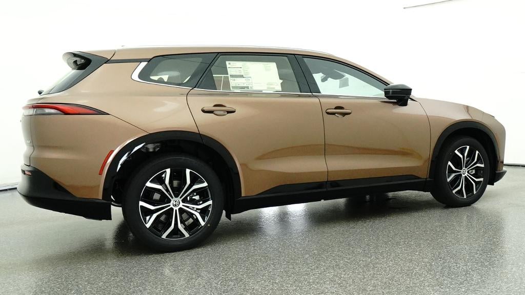 2026 Toyota Toyota Crown Signia XLE