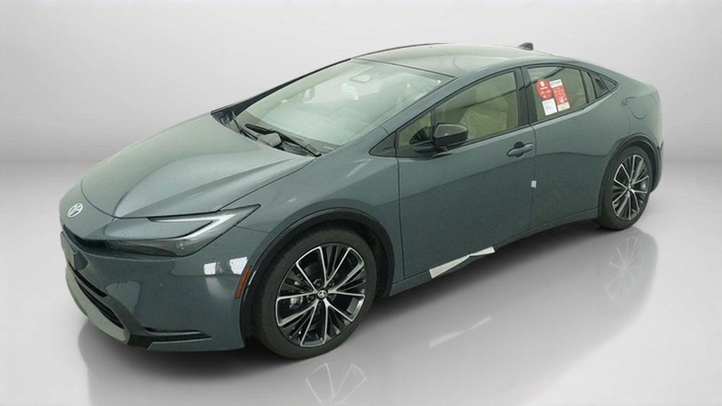 2027 Toyota Prius XLE