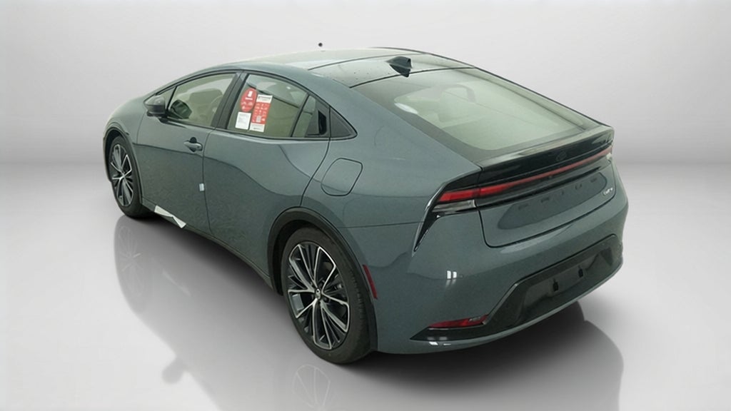 2027 Toyota Prius XLE