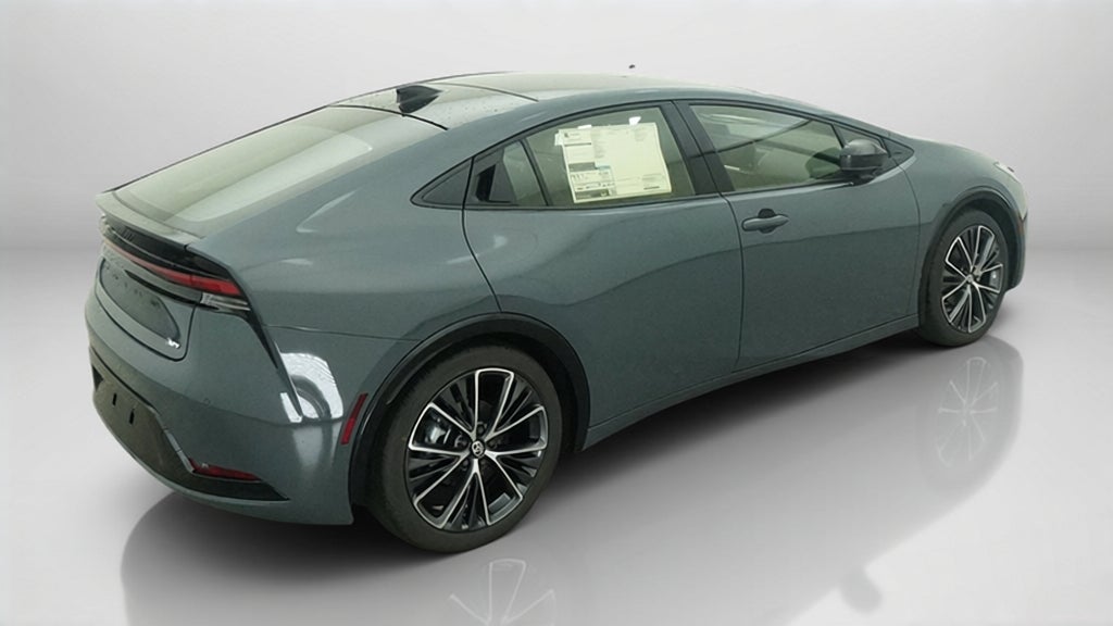 2027 Toyota Prius XLE
