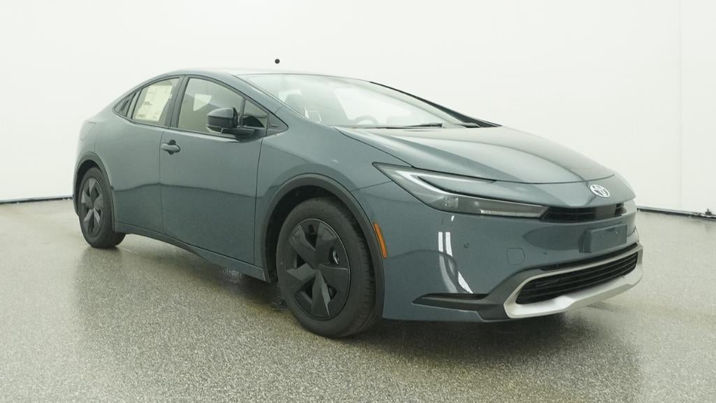 2026 Toyota Prius Plug-in Hybrid SE
