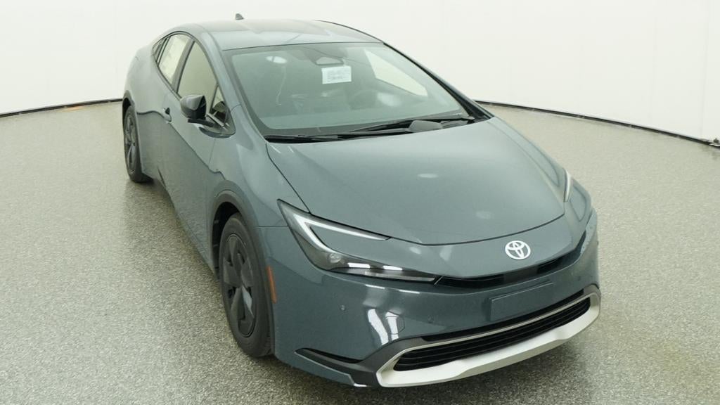 2026 Toyota Prius Plug-in Hybrid SE