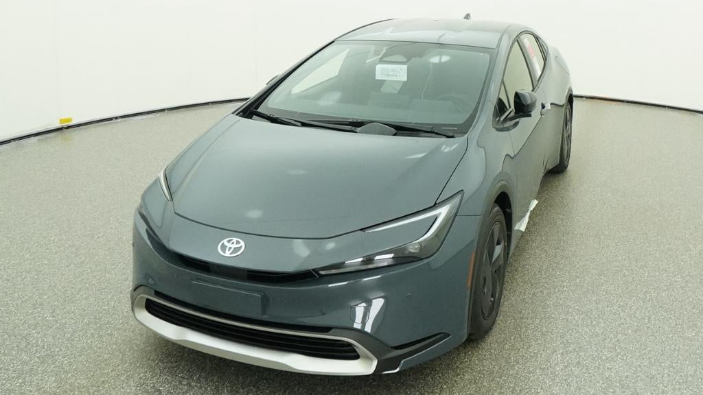 2026 Toyota Prius Plug-in Hybrid SE