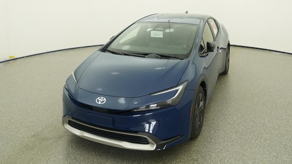 2027 Toyota Prius Plug-in Hybrid SE
