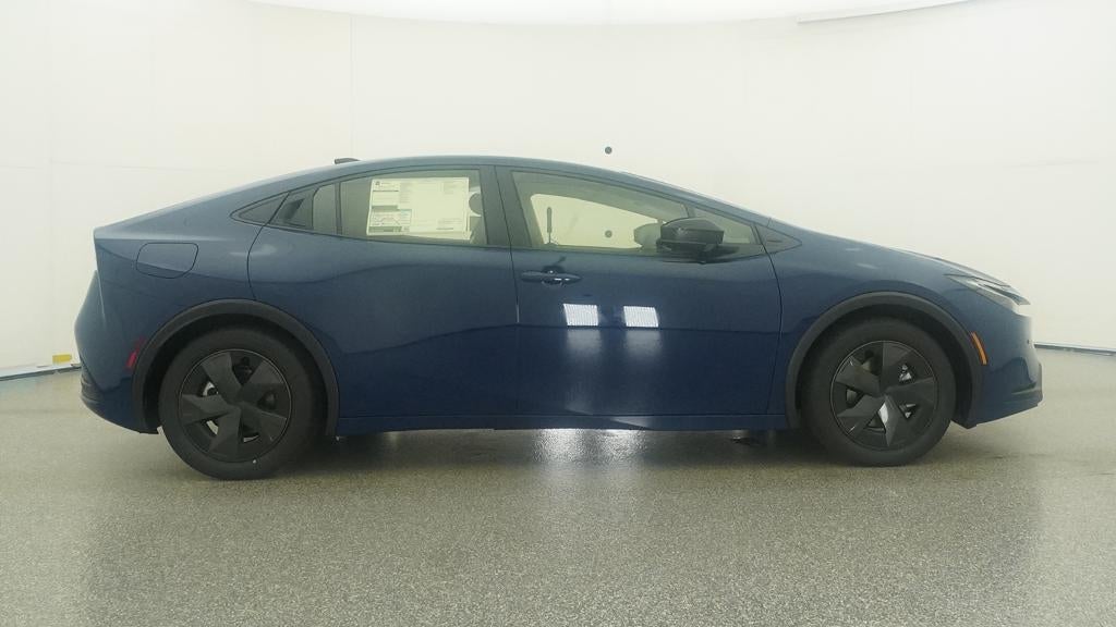 2027 Toyota Prius Plug-in Hybrid SE