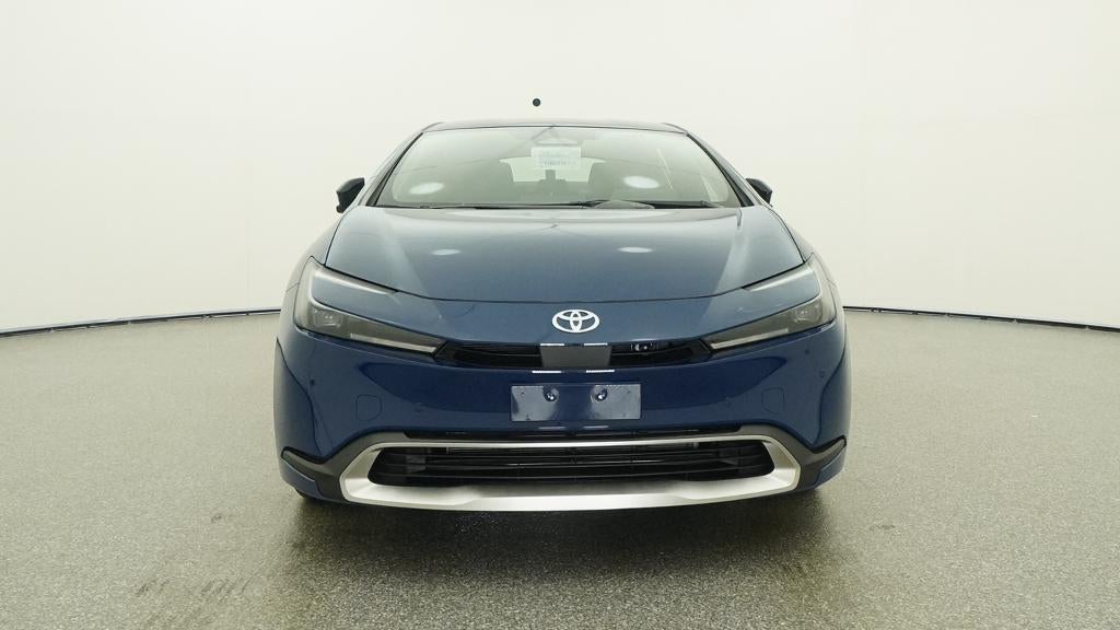 2027 Toyota Prius Plug-in Hybrid SE