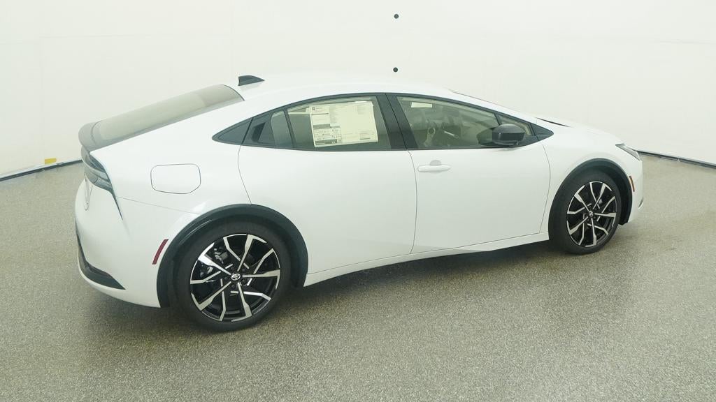 2027 Toyota Prius Plug-in Hybrid XSE