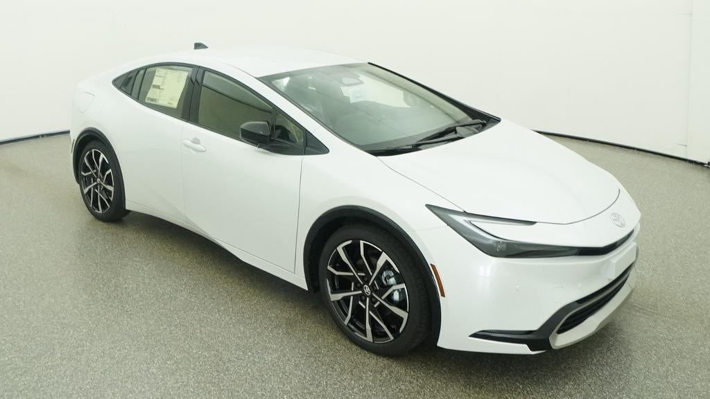 2027 Toyota Prius Plug-in Hybrid XSE