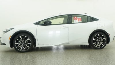 2027 Toyota Prius Plug-in Hybrid XSE