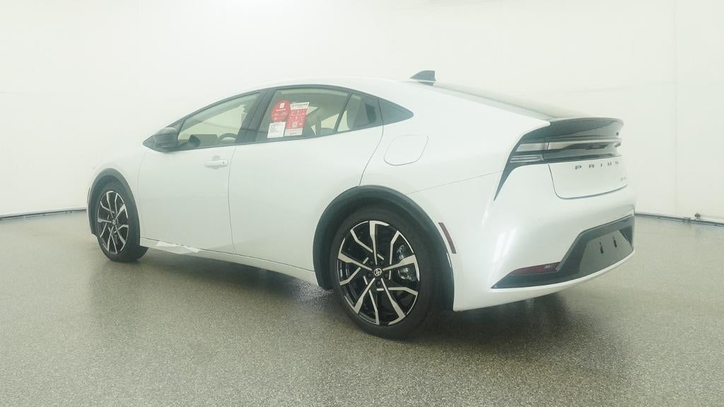 2027 Toyota Prius Plug-in Hybrid XSE