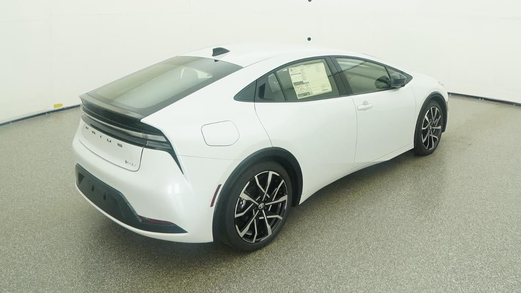 2027 Toyota Prius Plug-in Hybrid XSE