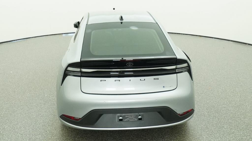 2026 Toyota Prius Plug-in Hybrid SE