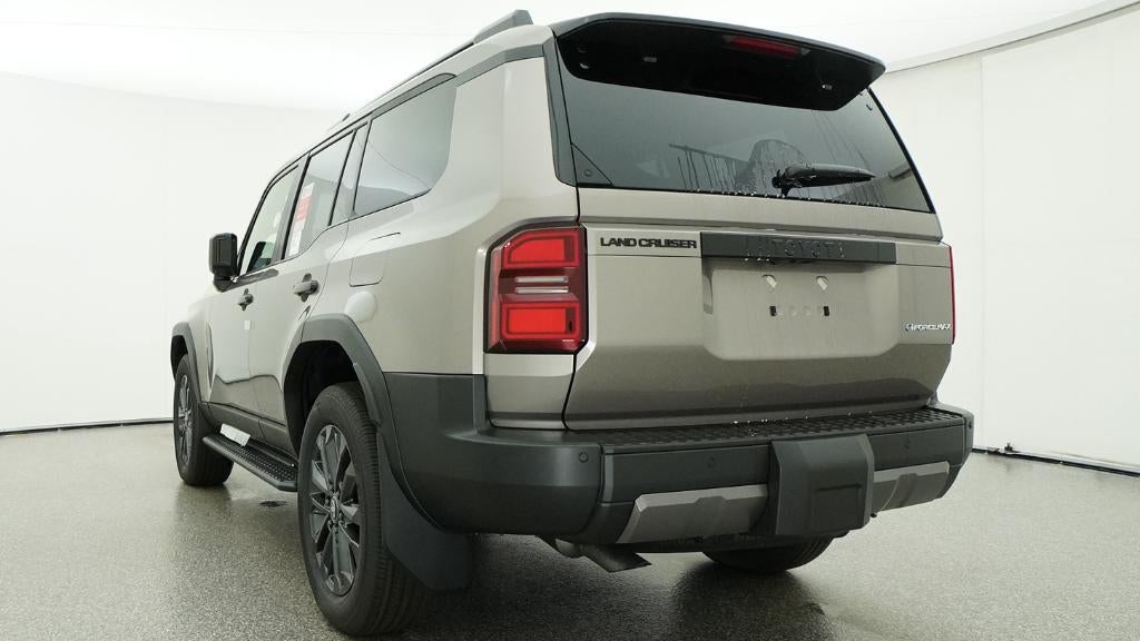 2026 Toyota Land Cruiser Base