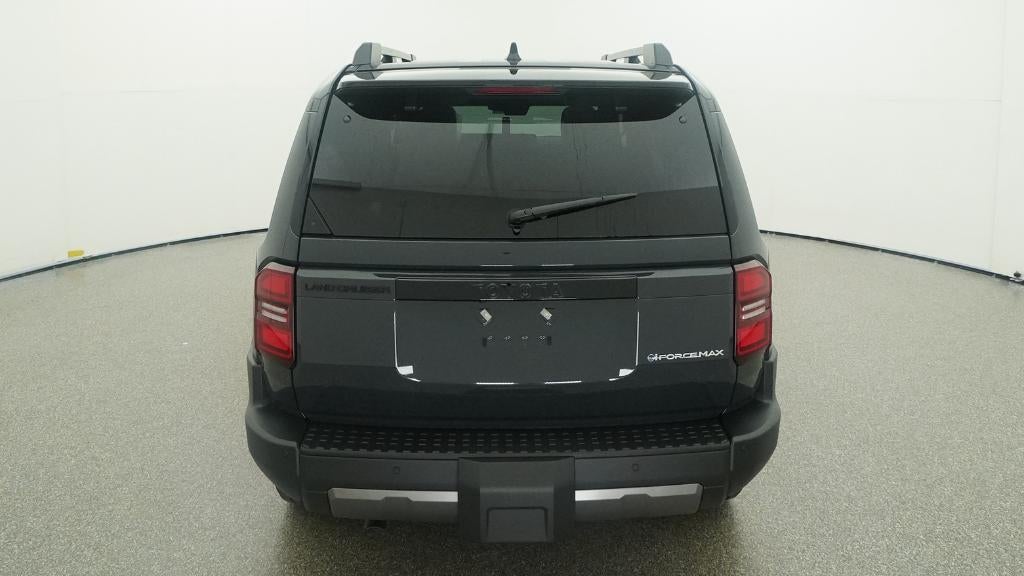 2027 Toyota Land Cruiser 4WD (Natl)