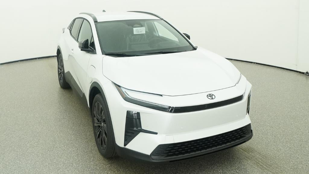 2026 Toyota C-HR XSE