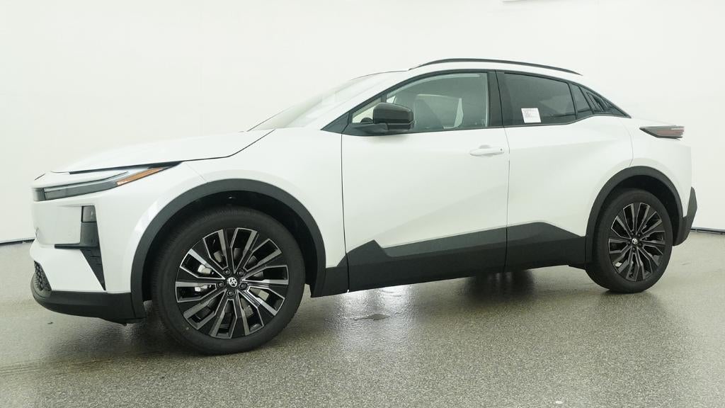 2026 Toyota C-HR XSE