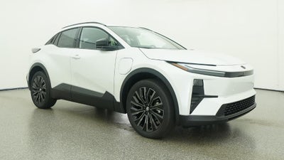 2026 Toyota C-HR XSE