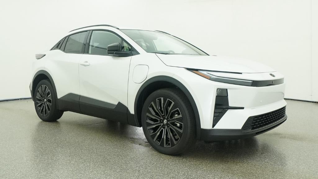 2026 Toyota C-HR XSE