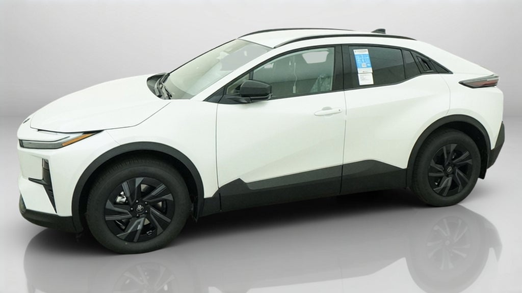2026 Toyota C-HR SE