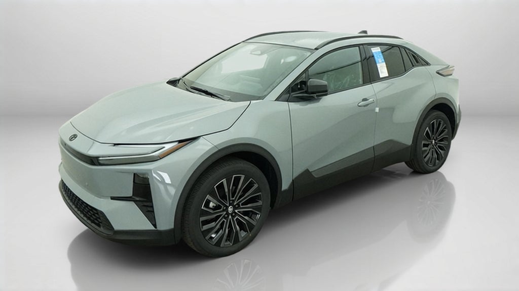 2026 Toyota C-HR XSE