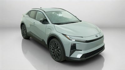 2026 Toyota C-HR XSE