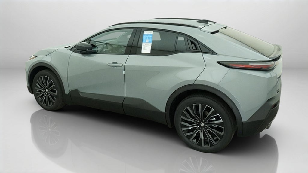 2026 Toyota C-HR XSE