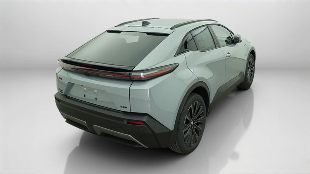 2026 Toyota C-HR XSE