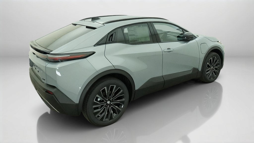 2026 Toyota C-HR XSE