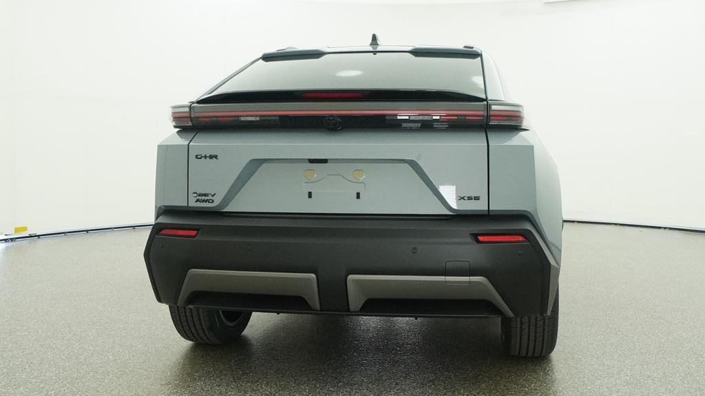 2026 Toyota C-HR XSE