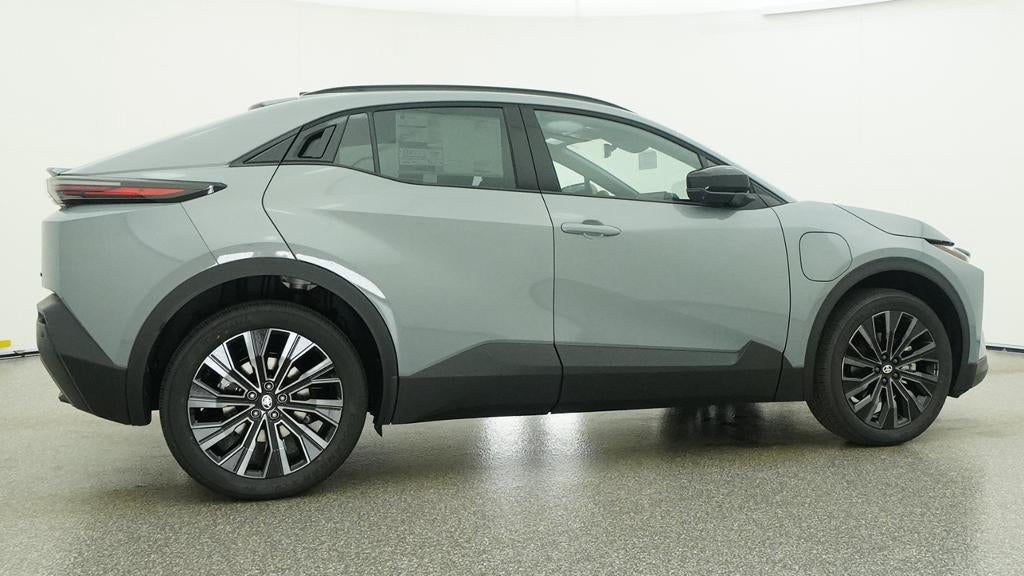 2026 Toyota C-HR XSE