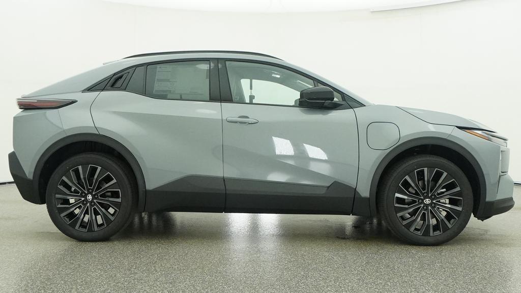 2026 Toyota C-HR XSE