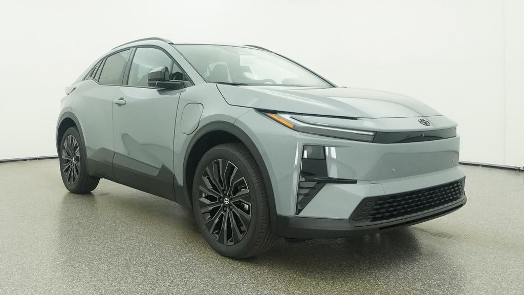2026 Toyota C-HR XSE