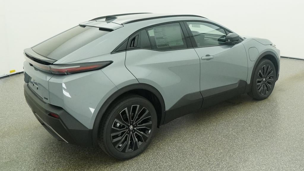 2026 Toyota C-HR XSE