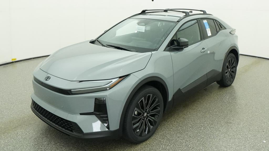 2026 Toyota C-HR XSE
