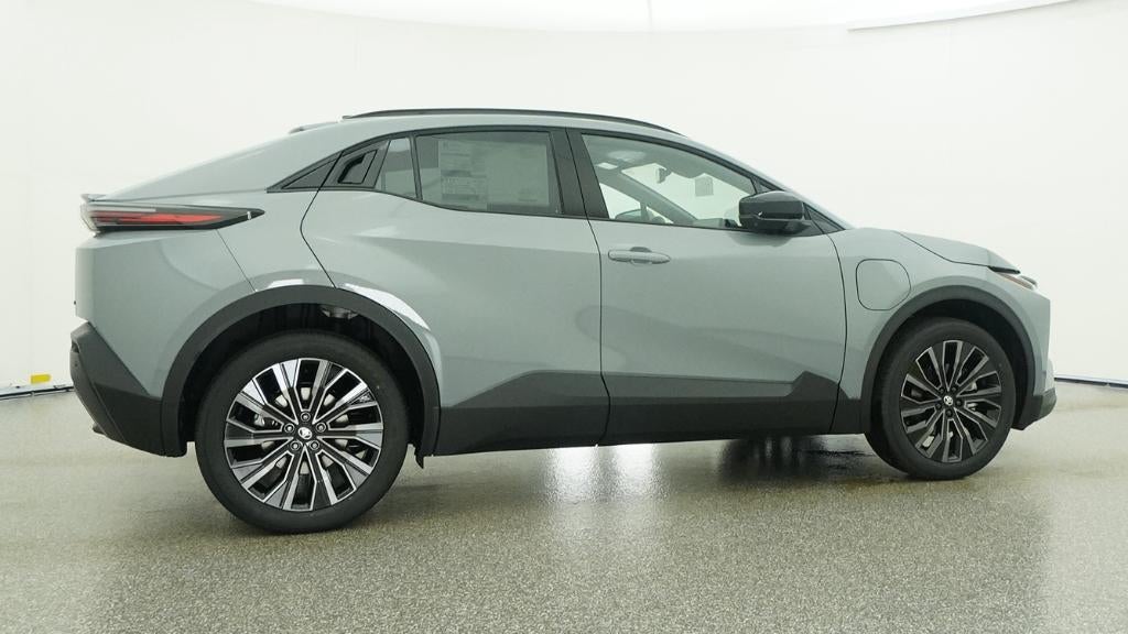 2026 Toyota C-HR XSE