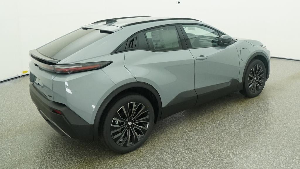 2026 Toyota C-HR XSE
